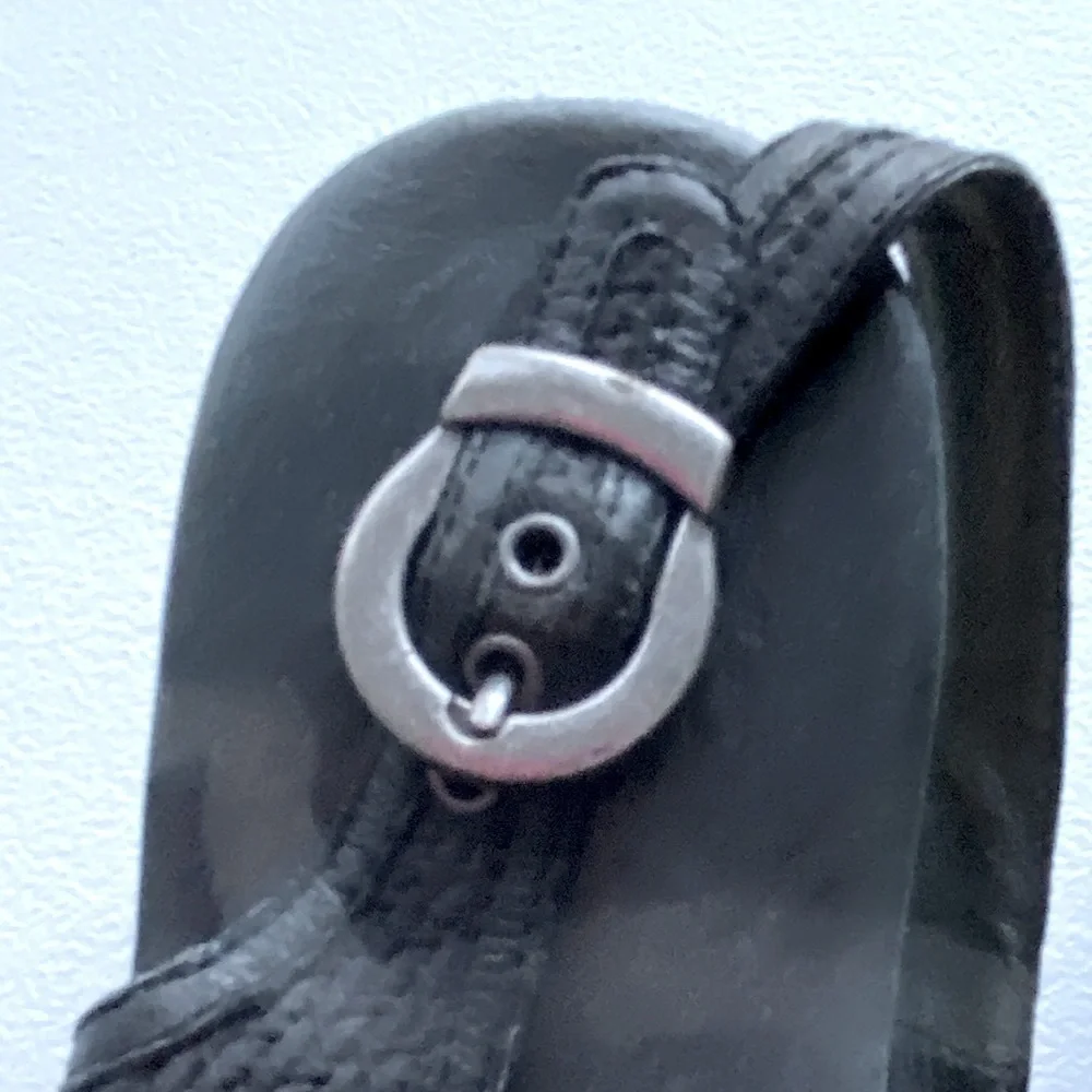 Ugg Lomita Wedge Sandals with Buckle Black Size 10